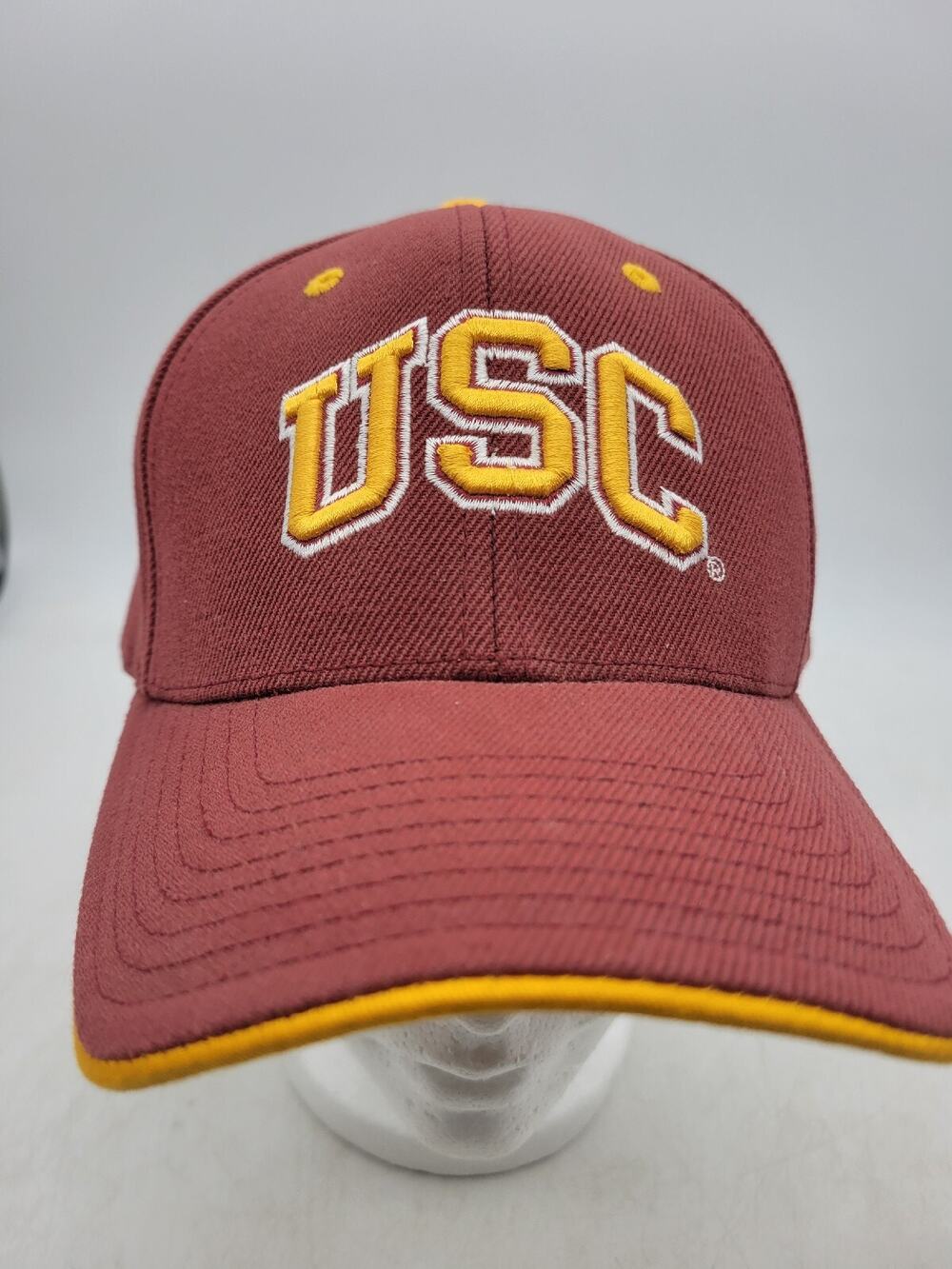 USC Trojans Headwear USC Logo Baseball Style Hat Cap Size 7 Pre-owned Burgundy